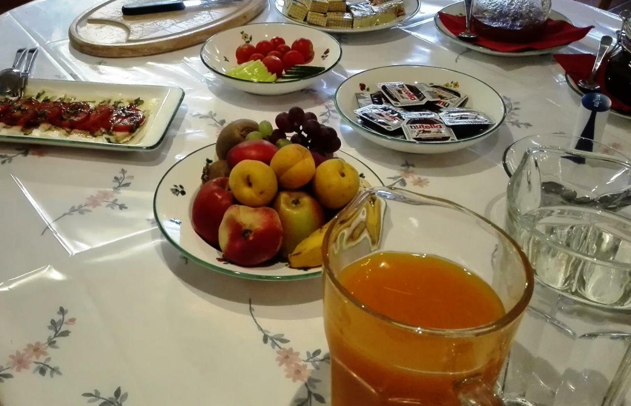 Weingut Stoff Bed & Breakfast Kitzeck im Sausal Ngoại thất bức ảnh